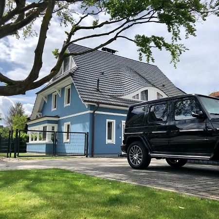 Ostseelagune Zingst, Exklusive Dhh, Strandnah, Sauna, Kamin, 3 Sz, 2 Baeder, Glasfaser, Haustierfrei, Garten Mit Suedterrasse, E-Ladesaeule, 2 Stellplaetze, Strandkorb, Fahrradschuppen, Waschmaschine, Trockner, Nichtraucher Buitenkant foto
